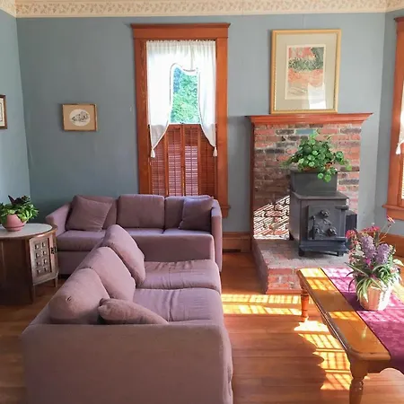 Aunt Jane'S Two Villa